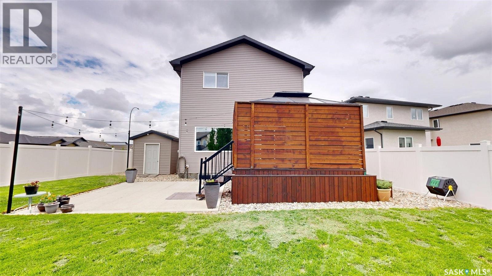 723 Aspen CRESCENT - 36