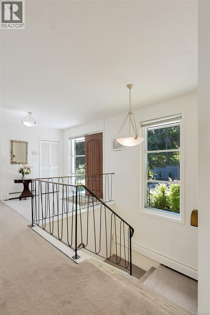 1495 Lands End Rd - 43