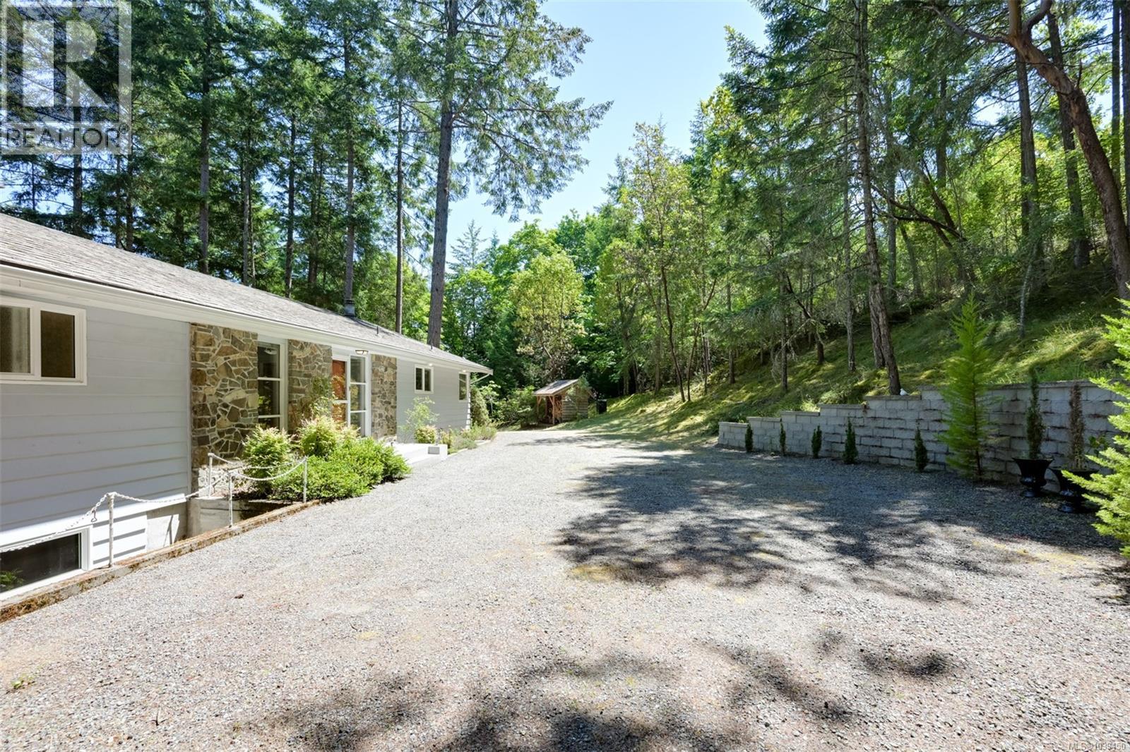 1495 Lands End Rd - 70