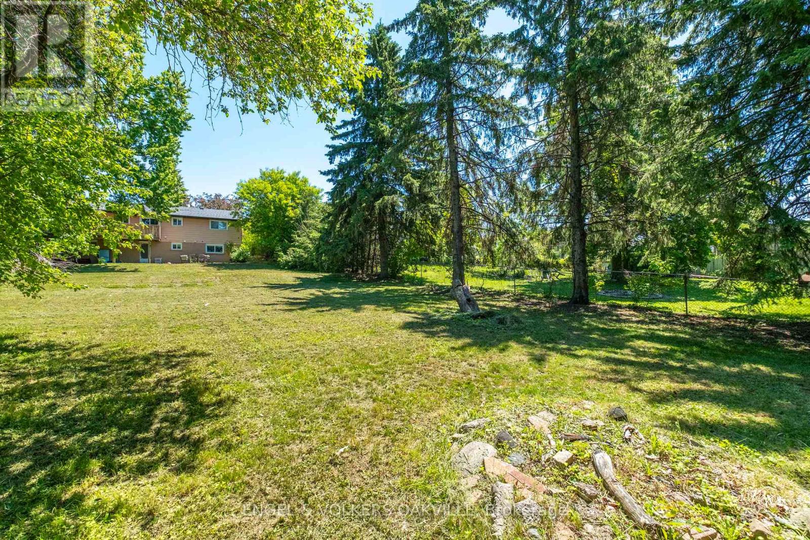 206 YEATES AVENUE - 41