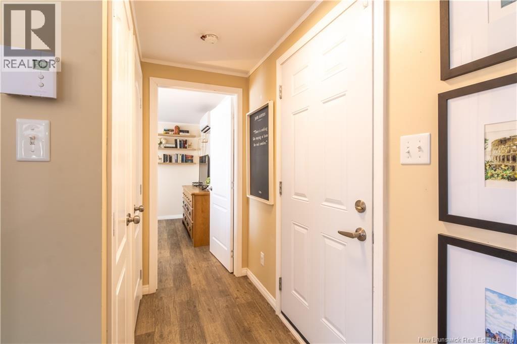 15 Brookview Avenue - 19