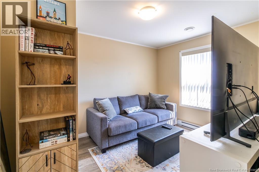 15 Brookview Avenue - 35