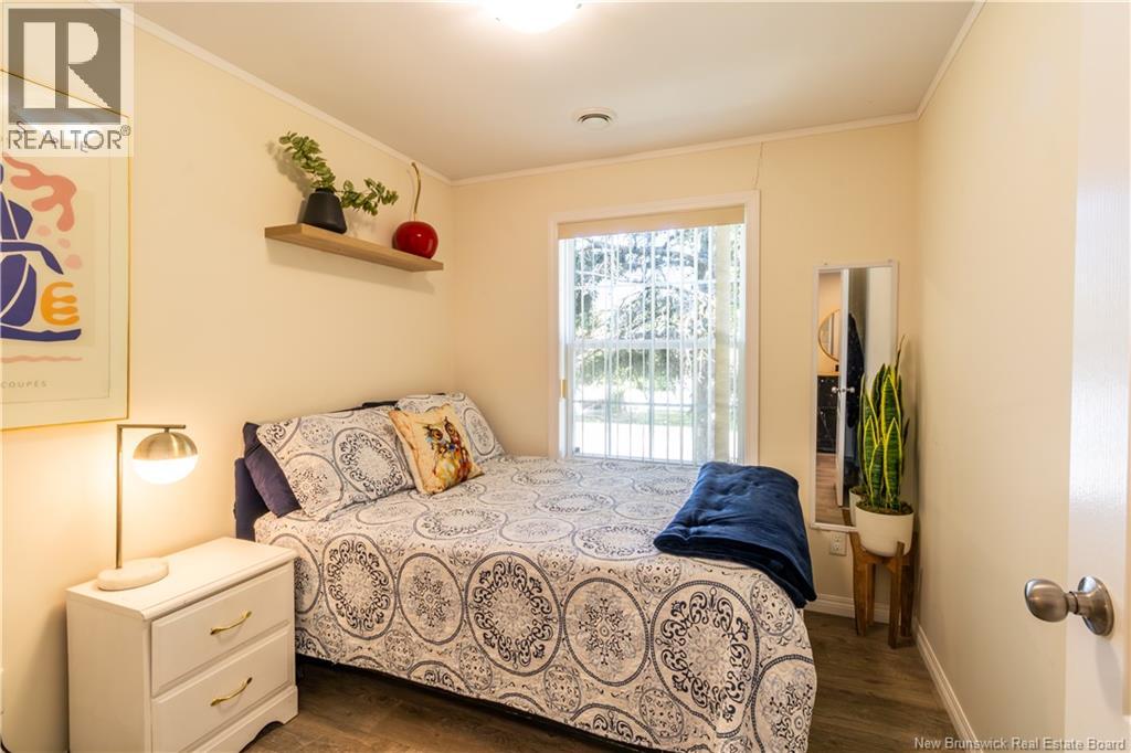 15 Brookview Avenue - 31