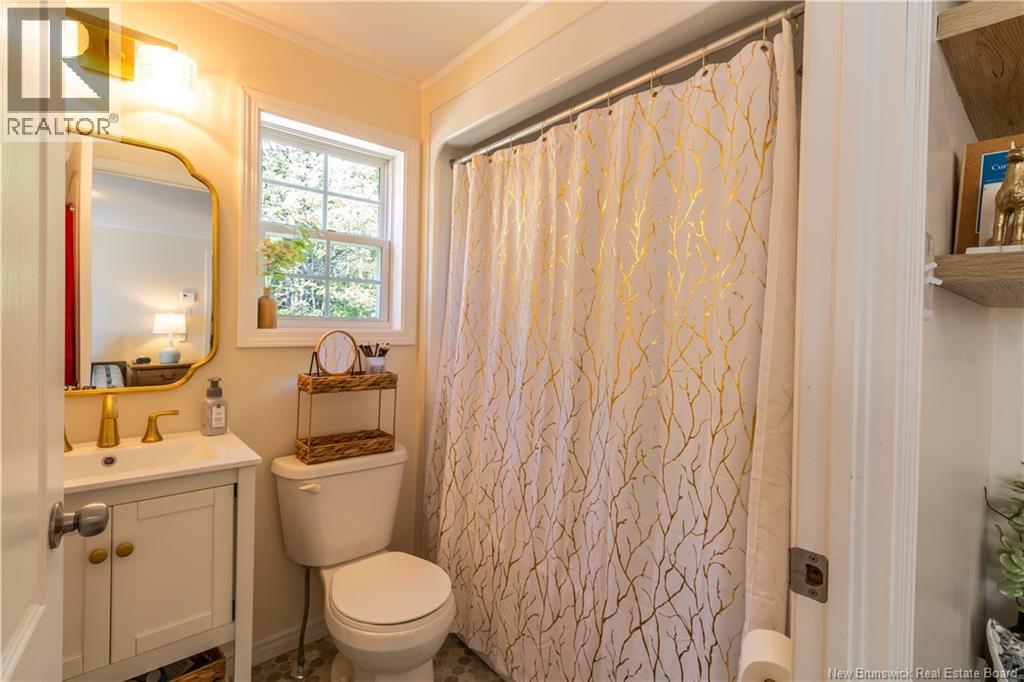 15 Brookview Avenue - 26