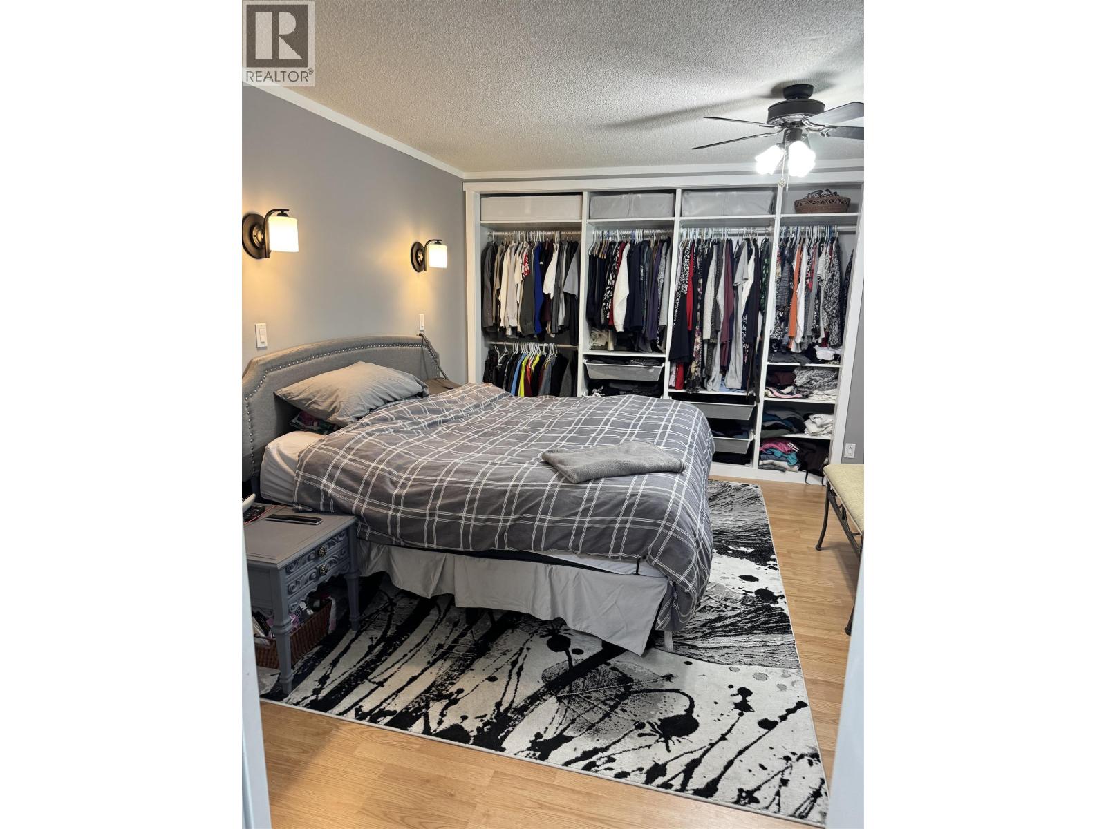 2306 PEAR STREET - 12
