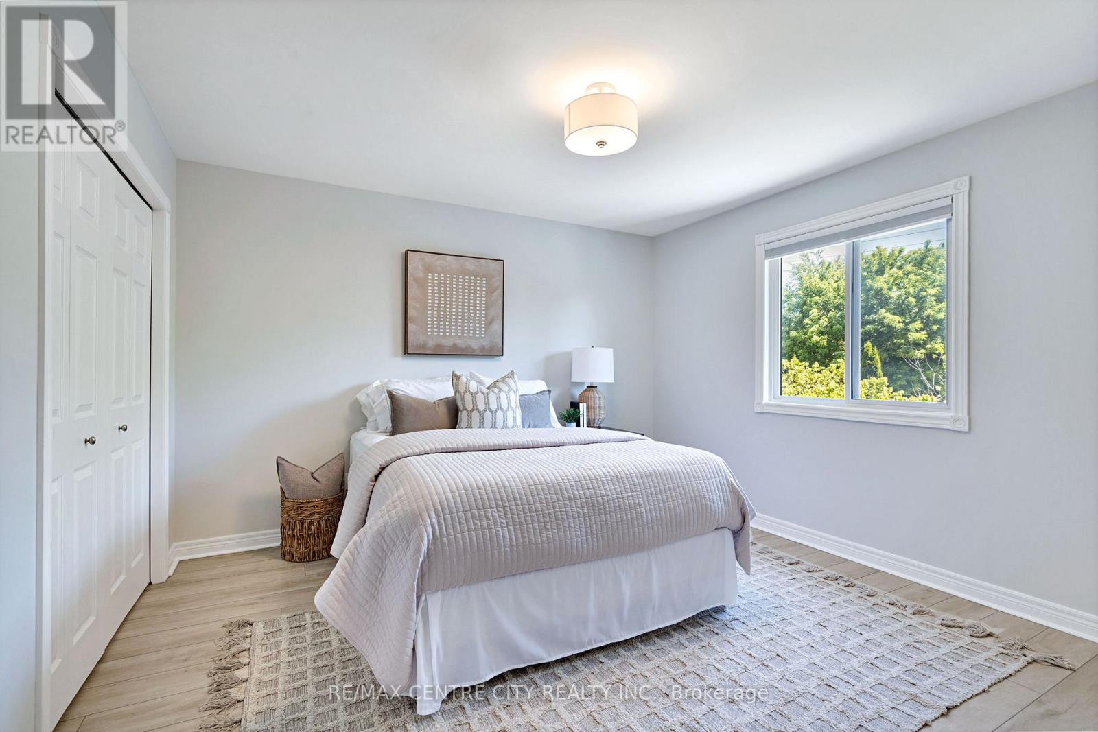 1027 MANCHESTER ROAD - 24