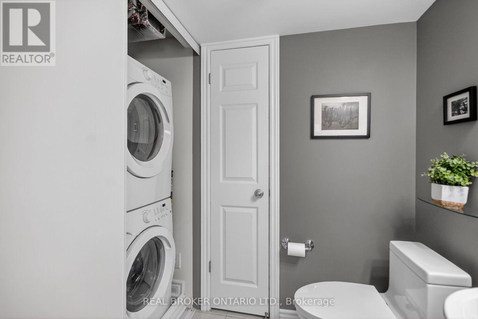 #33 701 B SUE HOLLOWAY DRIVE - 12
