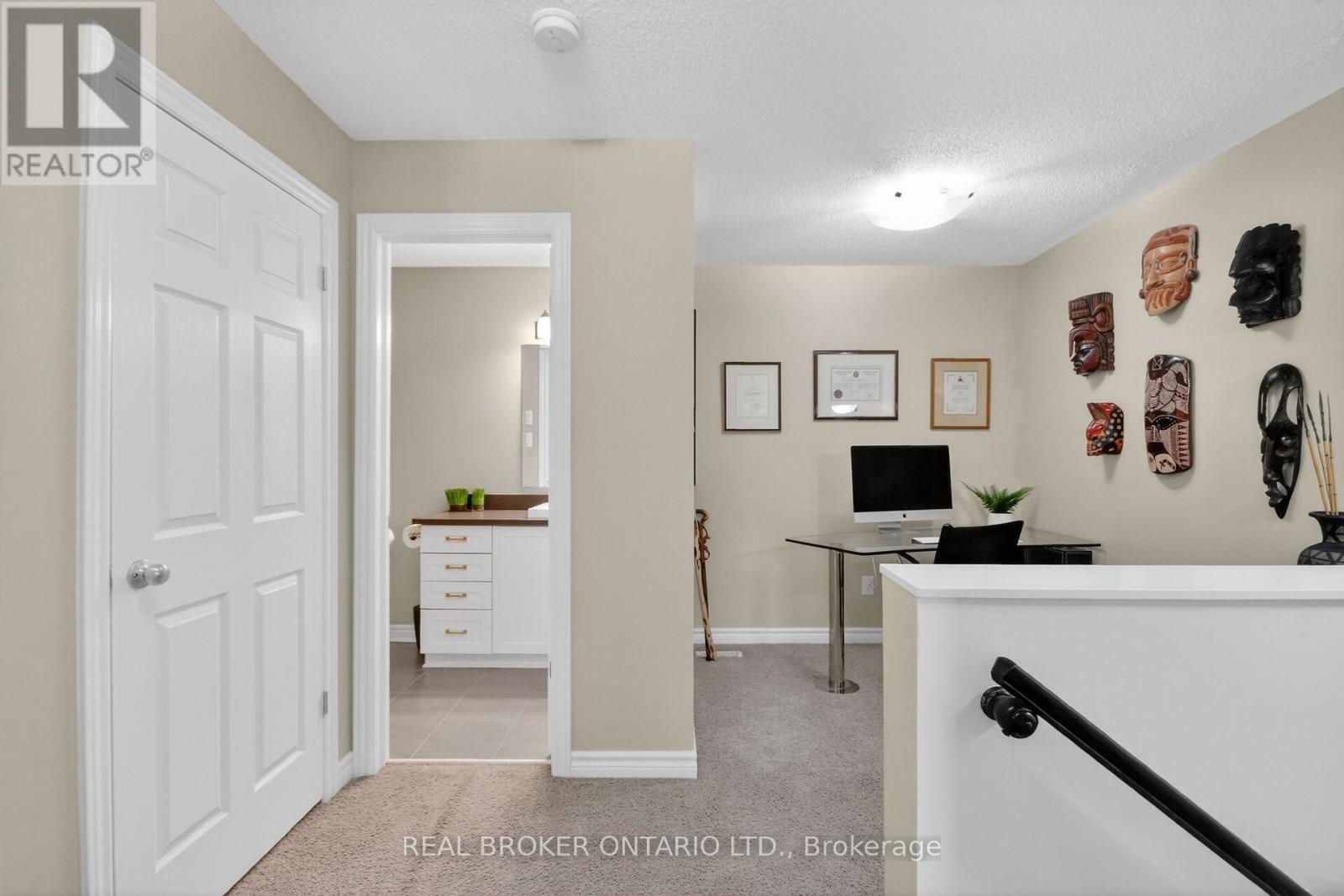 #33 701 B SUE HOLLOWAY DRIVE - 13