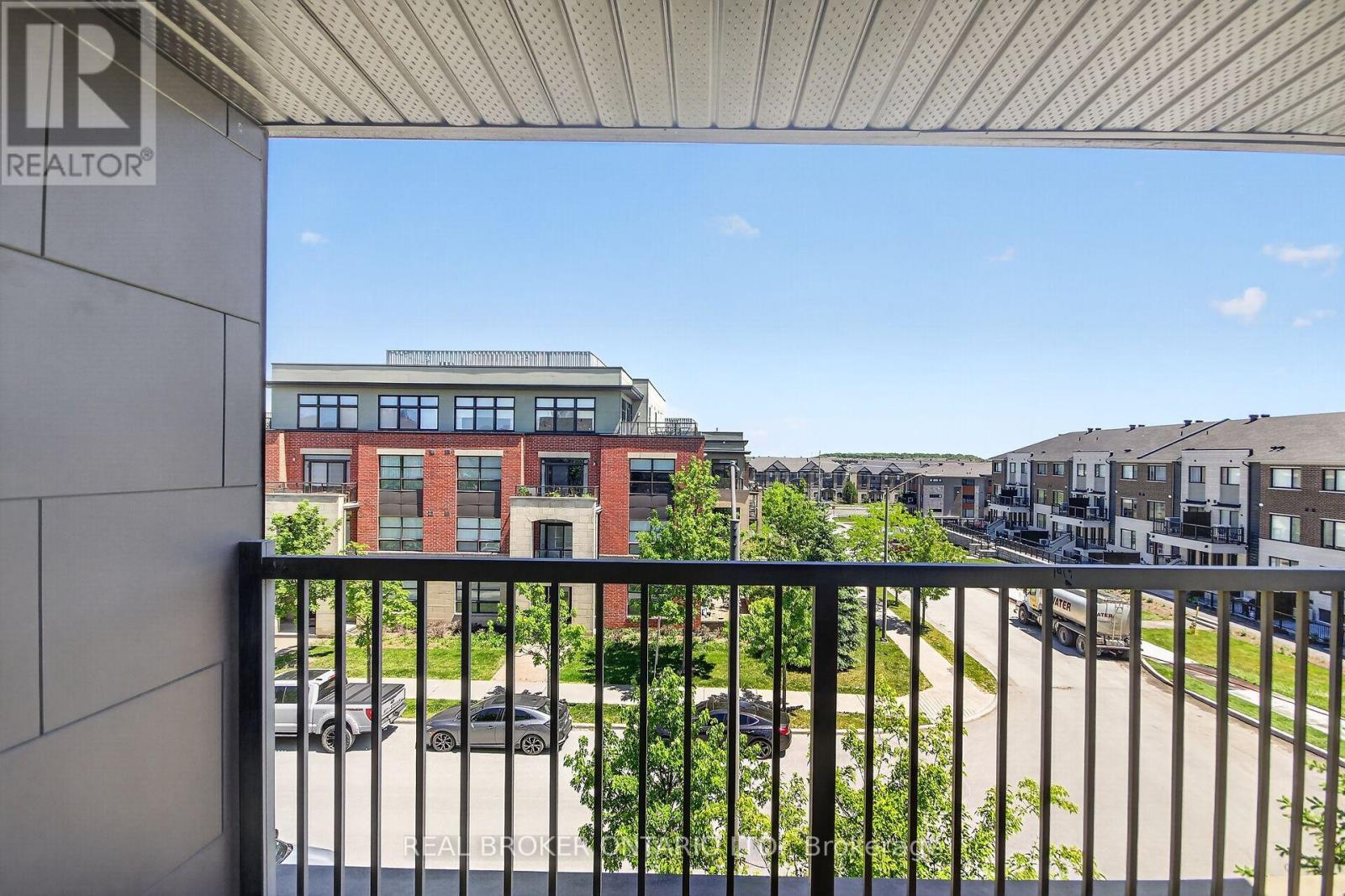 #33 701 B SUE HOLLOWAY DRIVE - 20