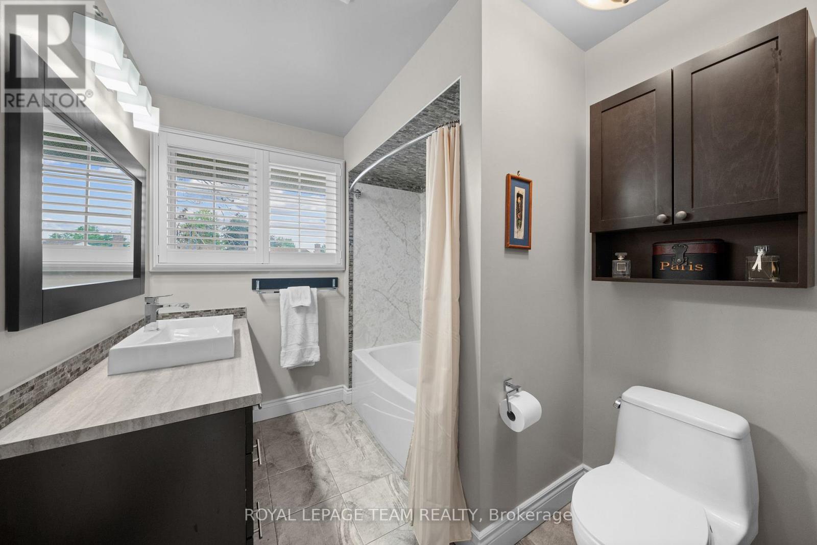 3322 SOUTHGATE ROAD - 23