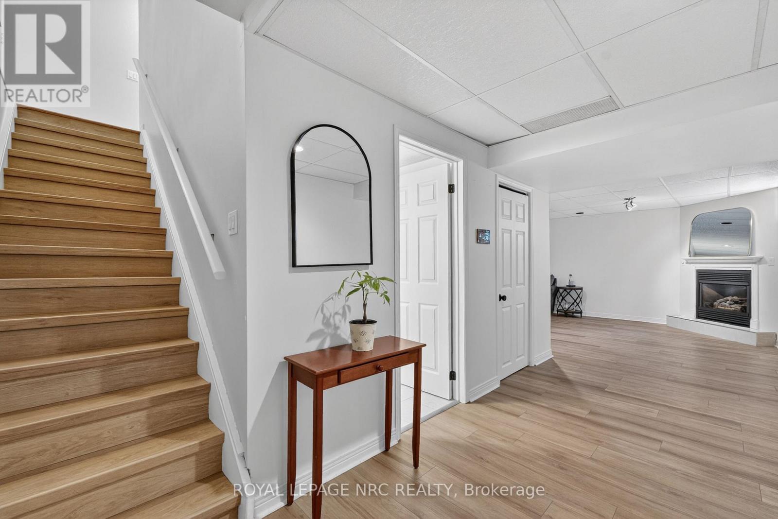 247 NORTHWOOD DRIVE - 21