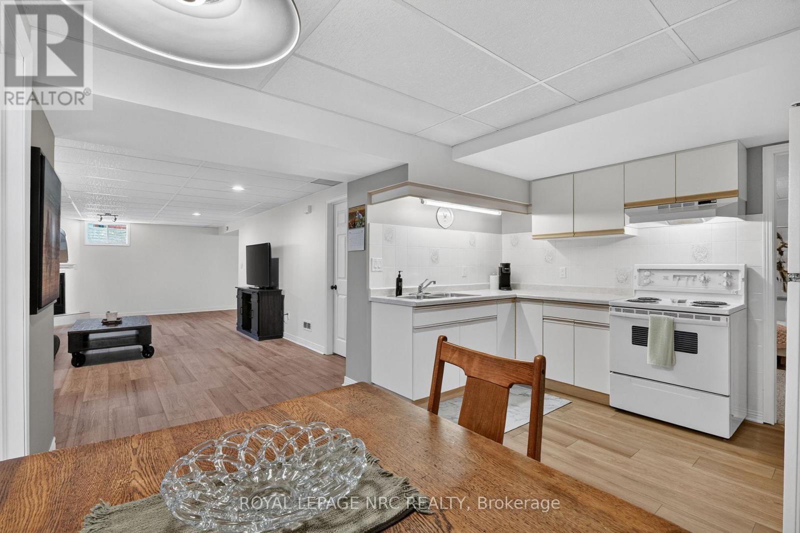247 NORTHWOOD DRIVE - 24
