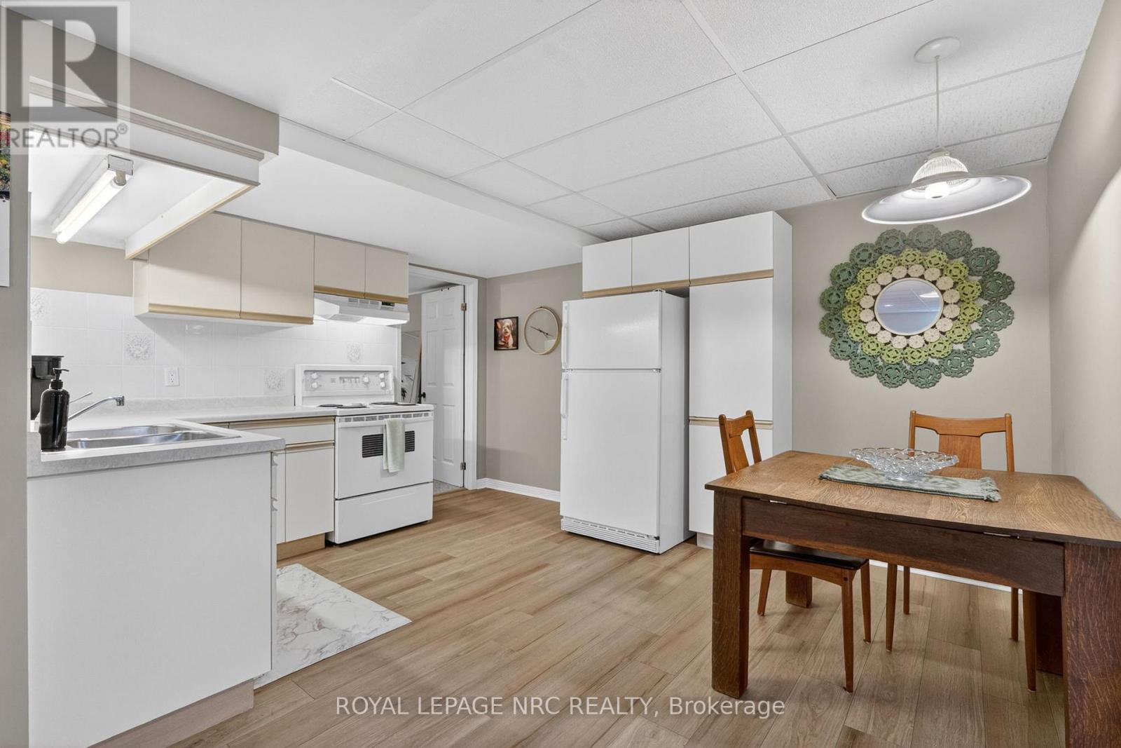 247 NORTHWOOD DRIVE - 25