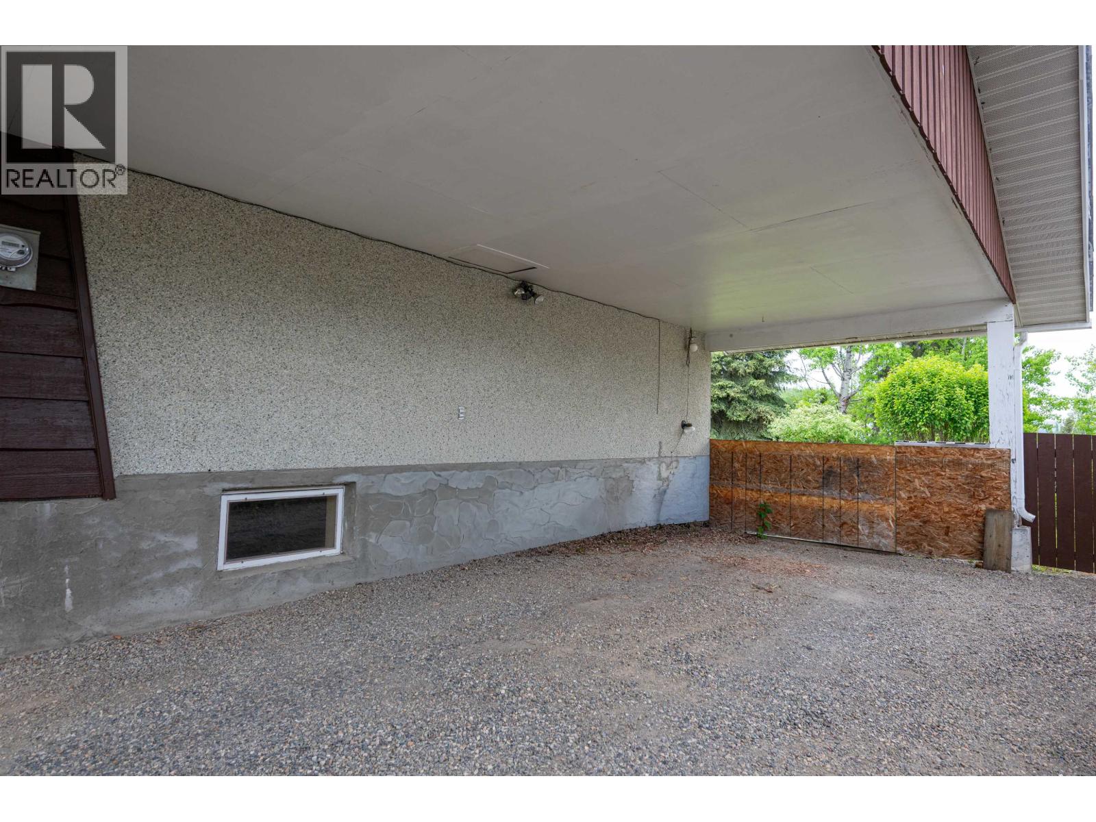766 OCHAKWIN CRESCENT - 39