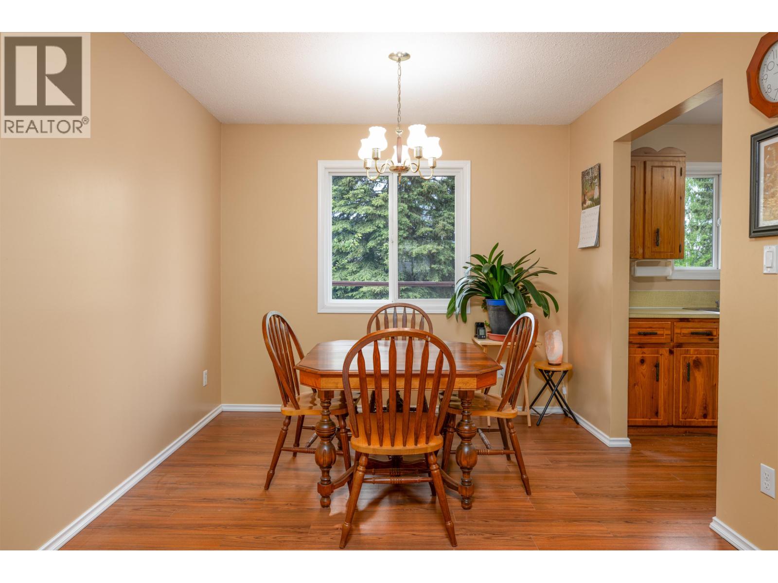 766 OCHAKWIN CRESCENT - 13