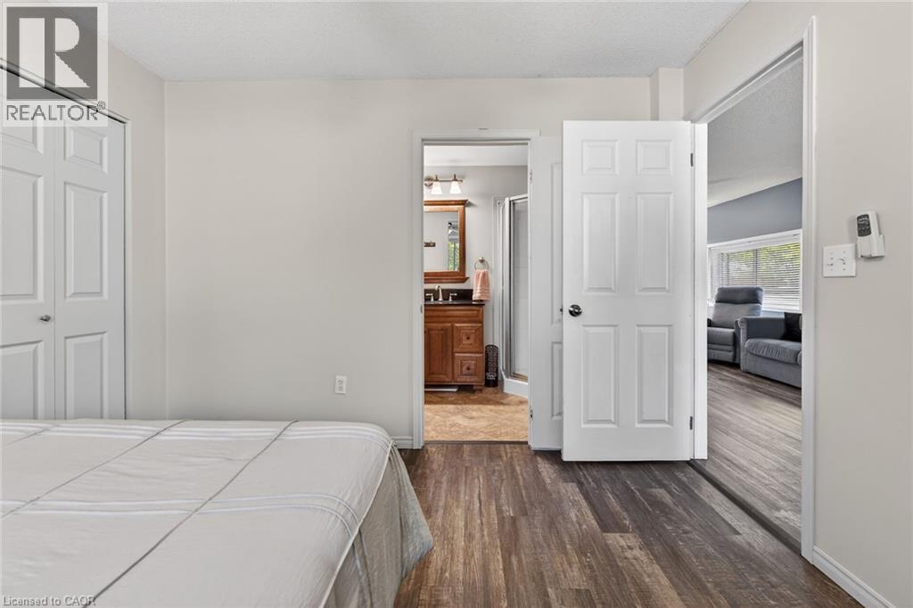 5-bedroom home for sale at 10 ELM Street, Simcoe ON · photo 21 of 51