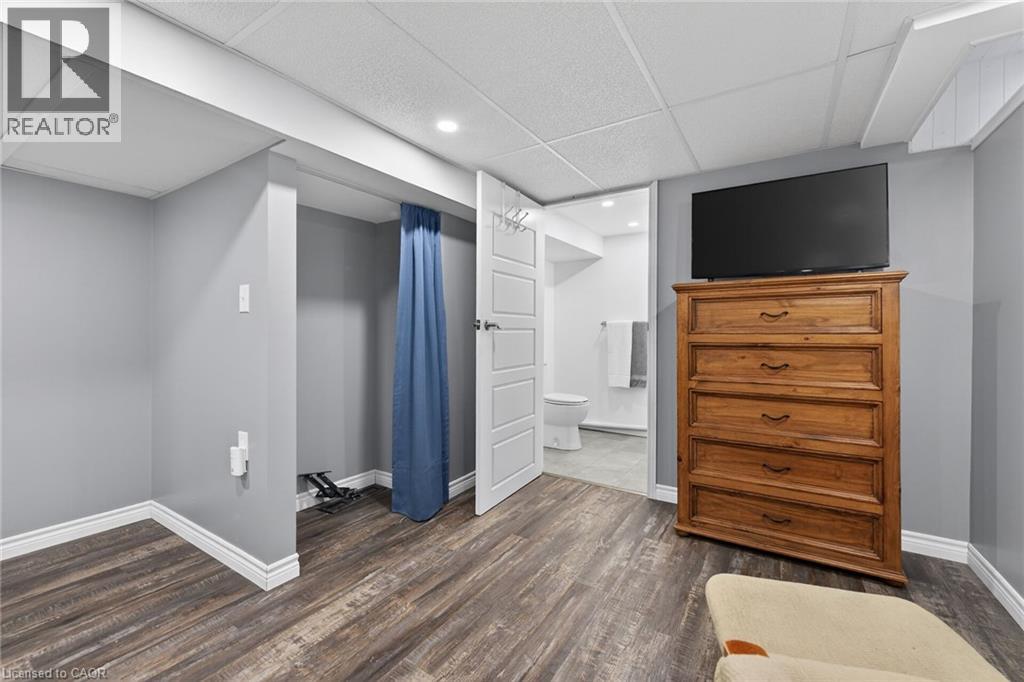 5-bedroom home for sale at 10 ELM Street, Simcoe ON · photo 32 of 51