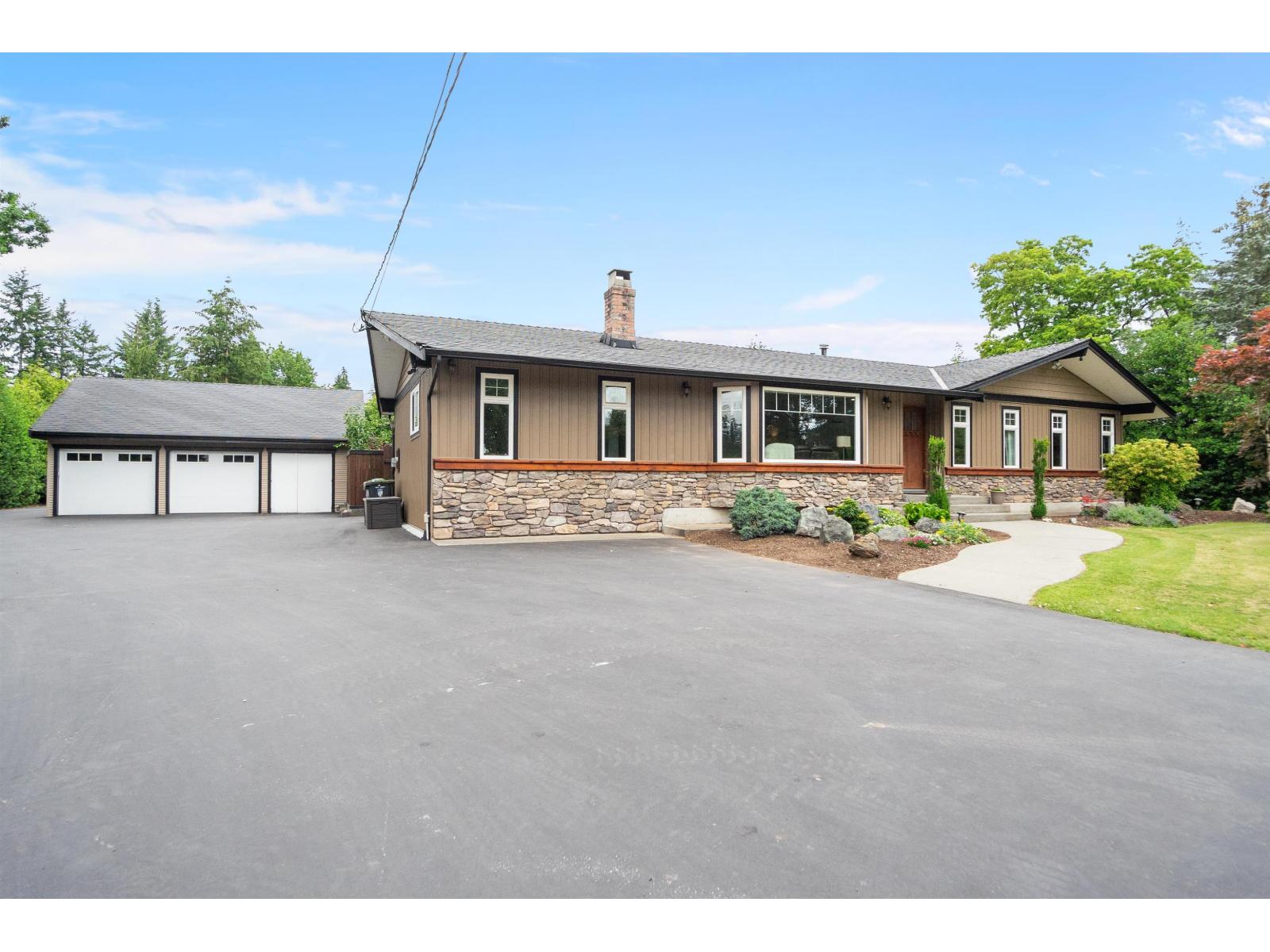 24645 50 AVENUE, Langley