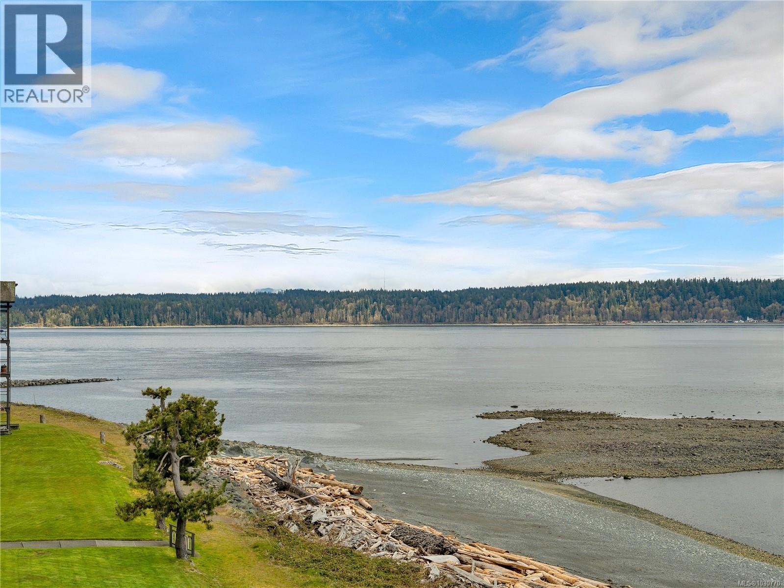 1401 27 Island Hwy S, Campbell River