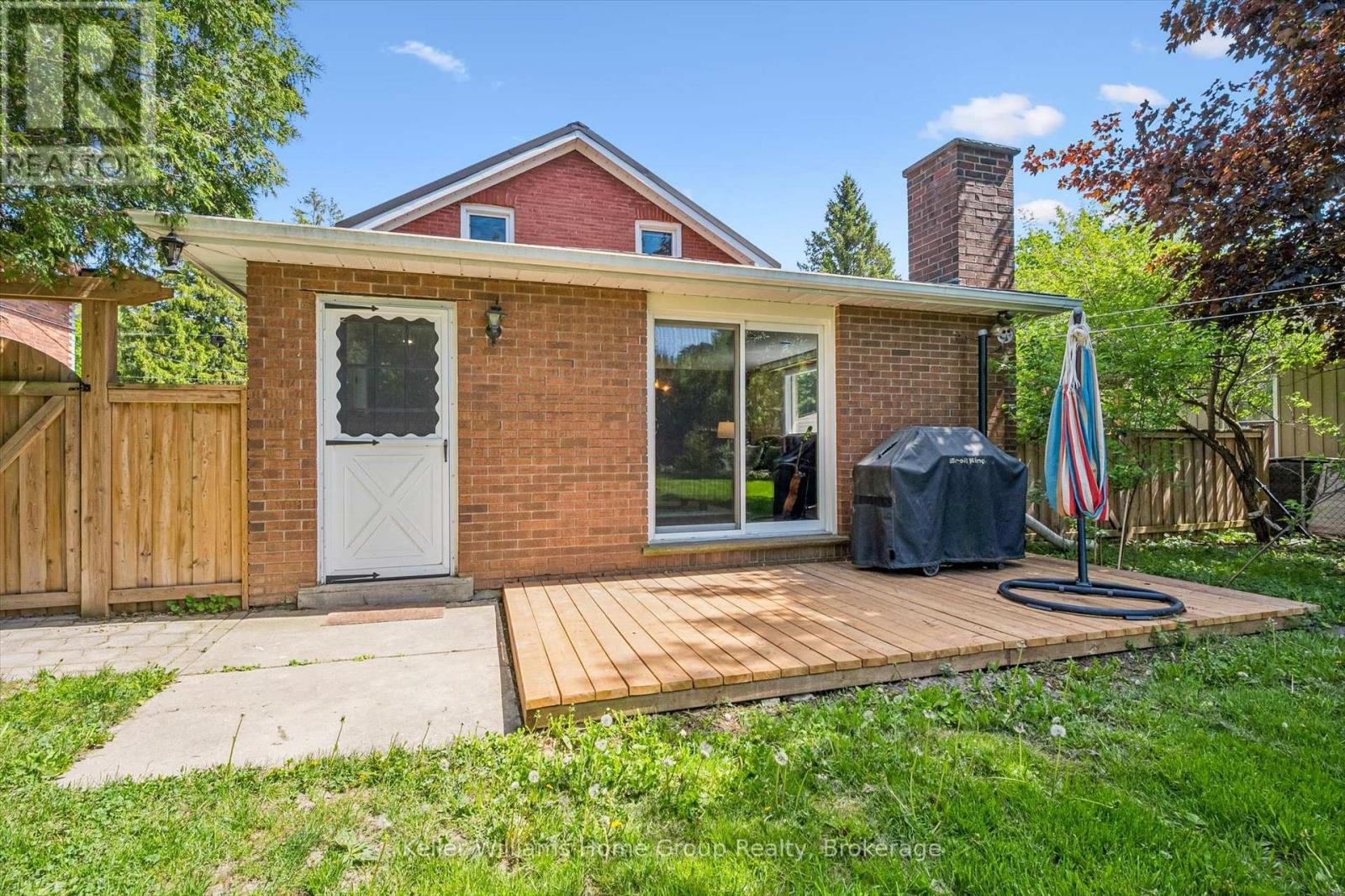 181 FREDERICK STREET E - 41