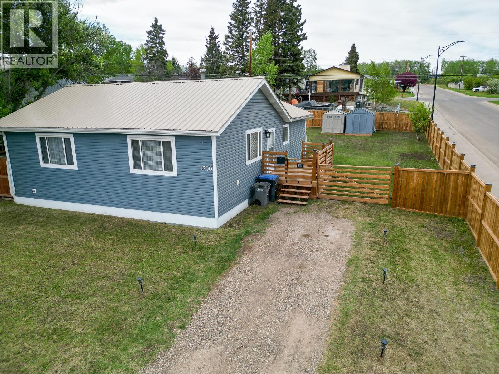 1500 96 Avenue - 1