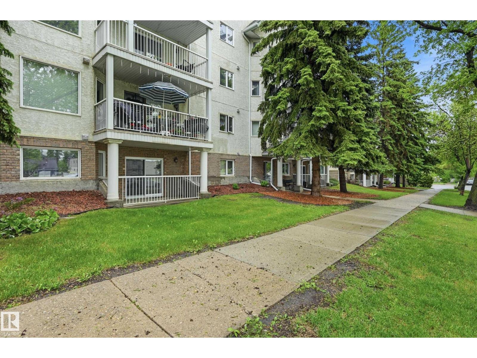 #33 9914 80 AV NW - 22
