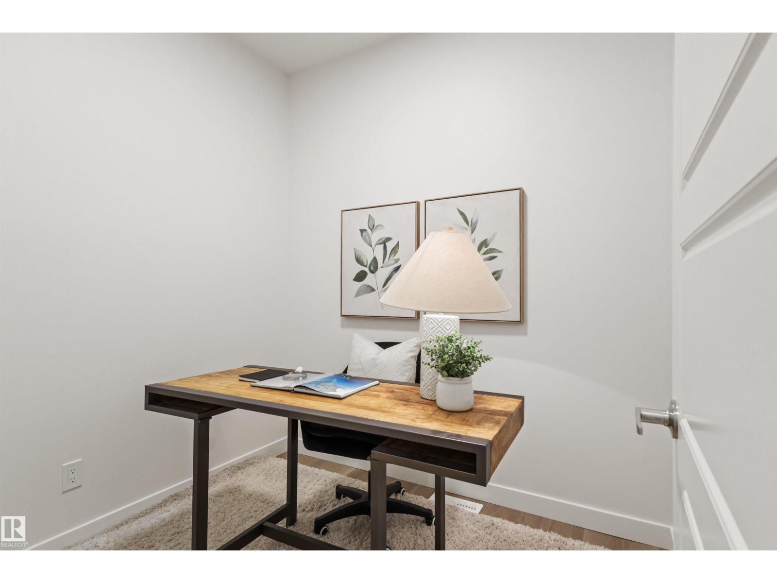 5730 HAWTHORN CM SW - 4
