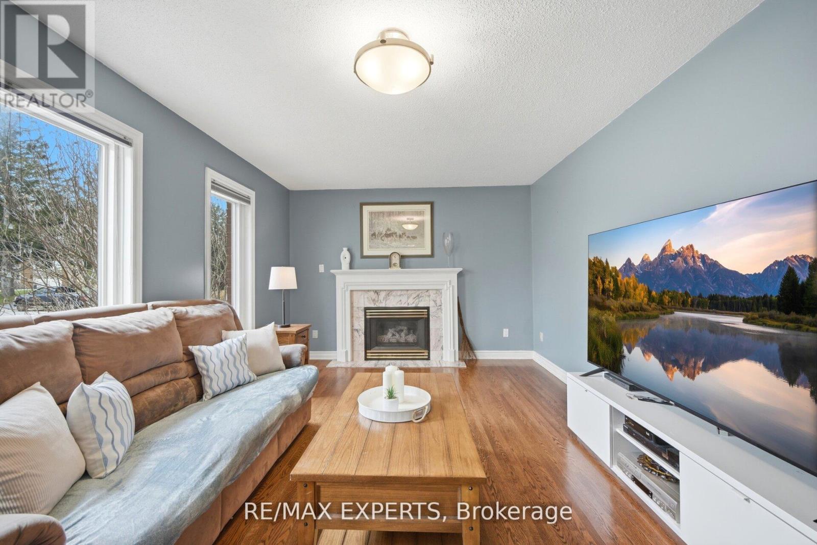 65 BRUMWELL STREET - 22