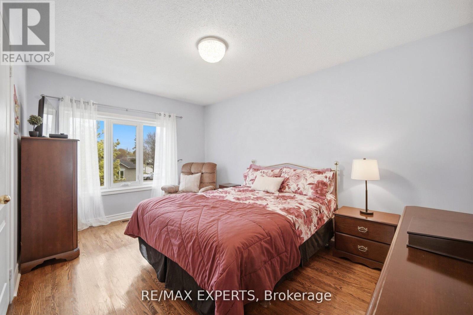 65 BRUMWELL STREET - 35