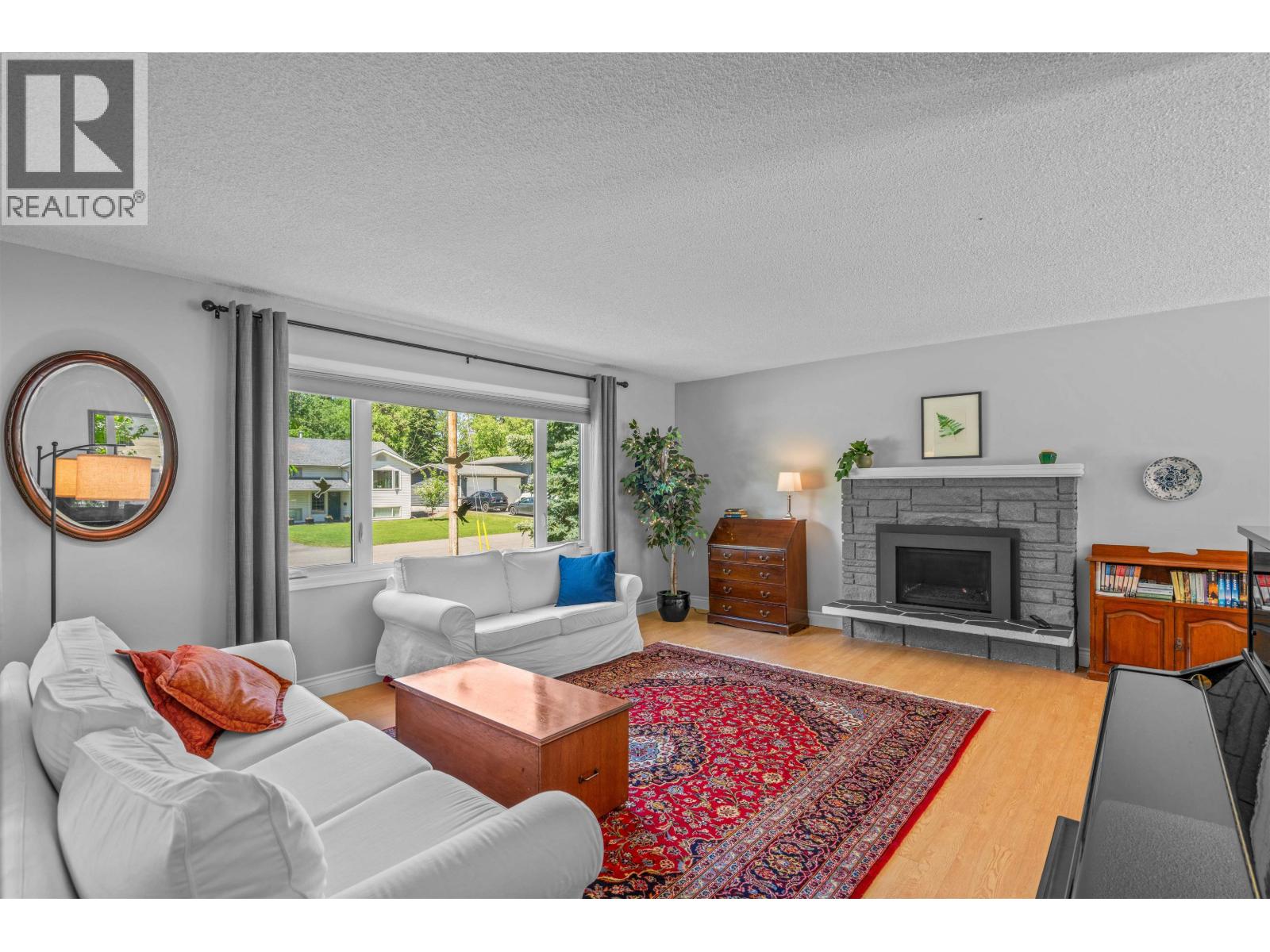 2886 KILLARNEY DRIVE - 19