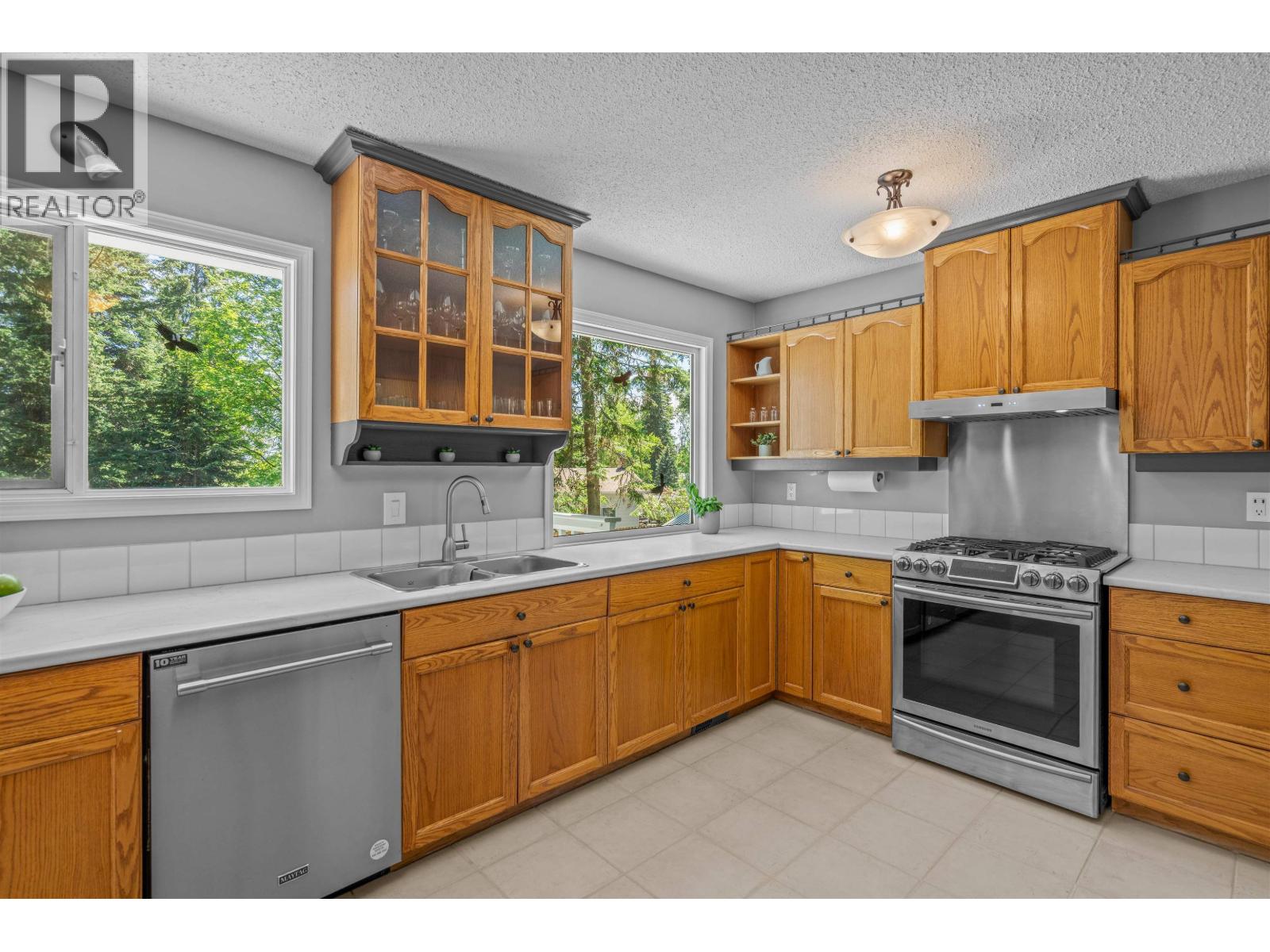 2886 KILLARNEY DRIVE - 22