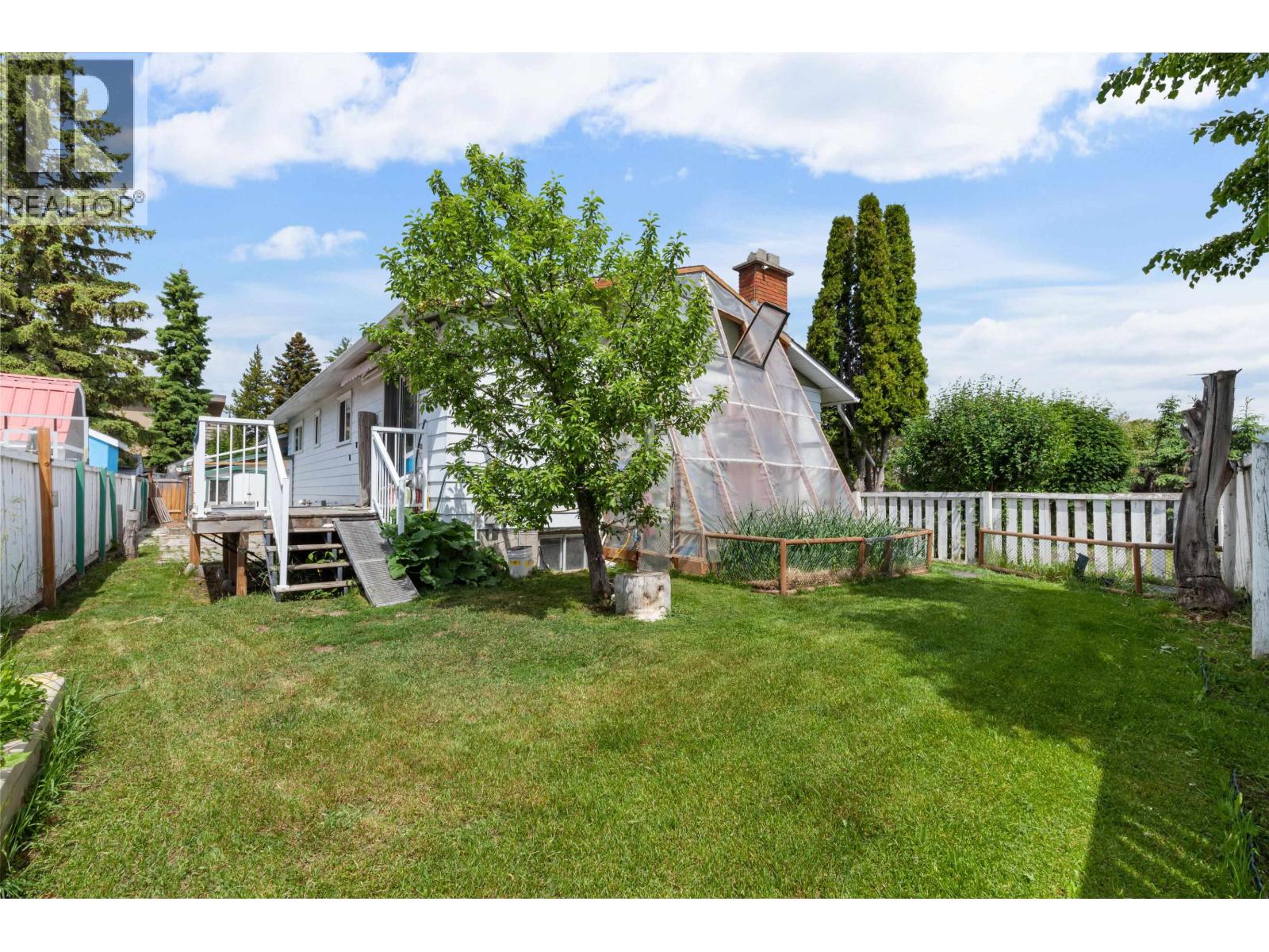 4293 PUNCHAW CRESCENT - 23
