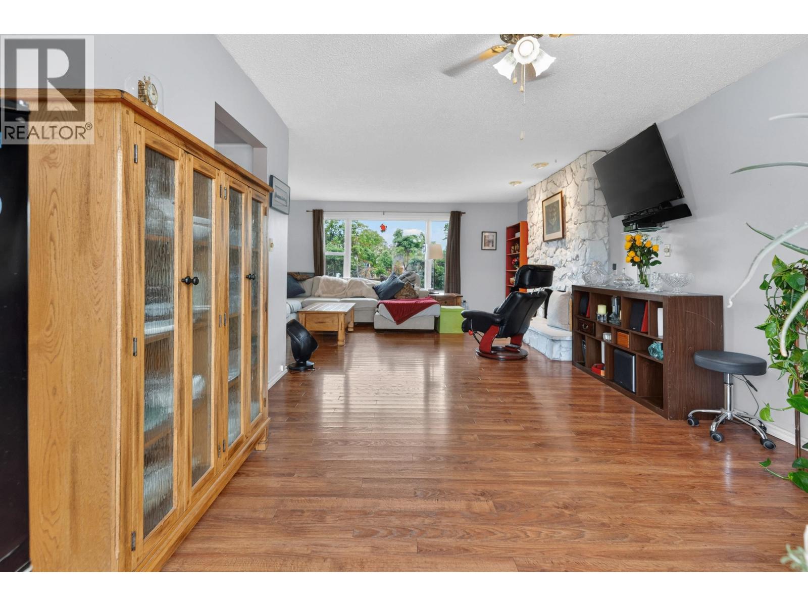 Primary bedroom of 4293 PUNCHAW CRESCENT · Prince George, BC