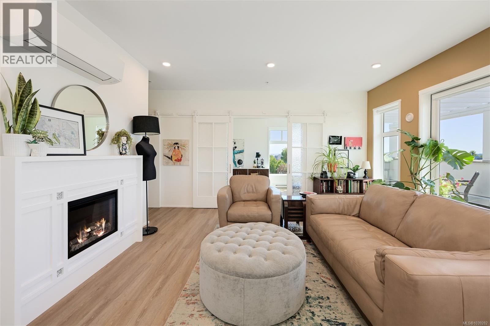 #401 2348 Beacon Ave - Image 2