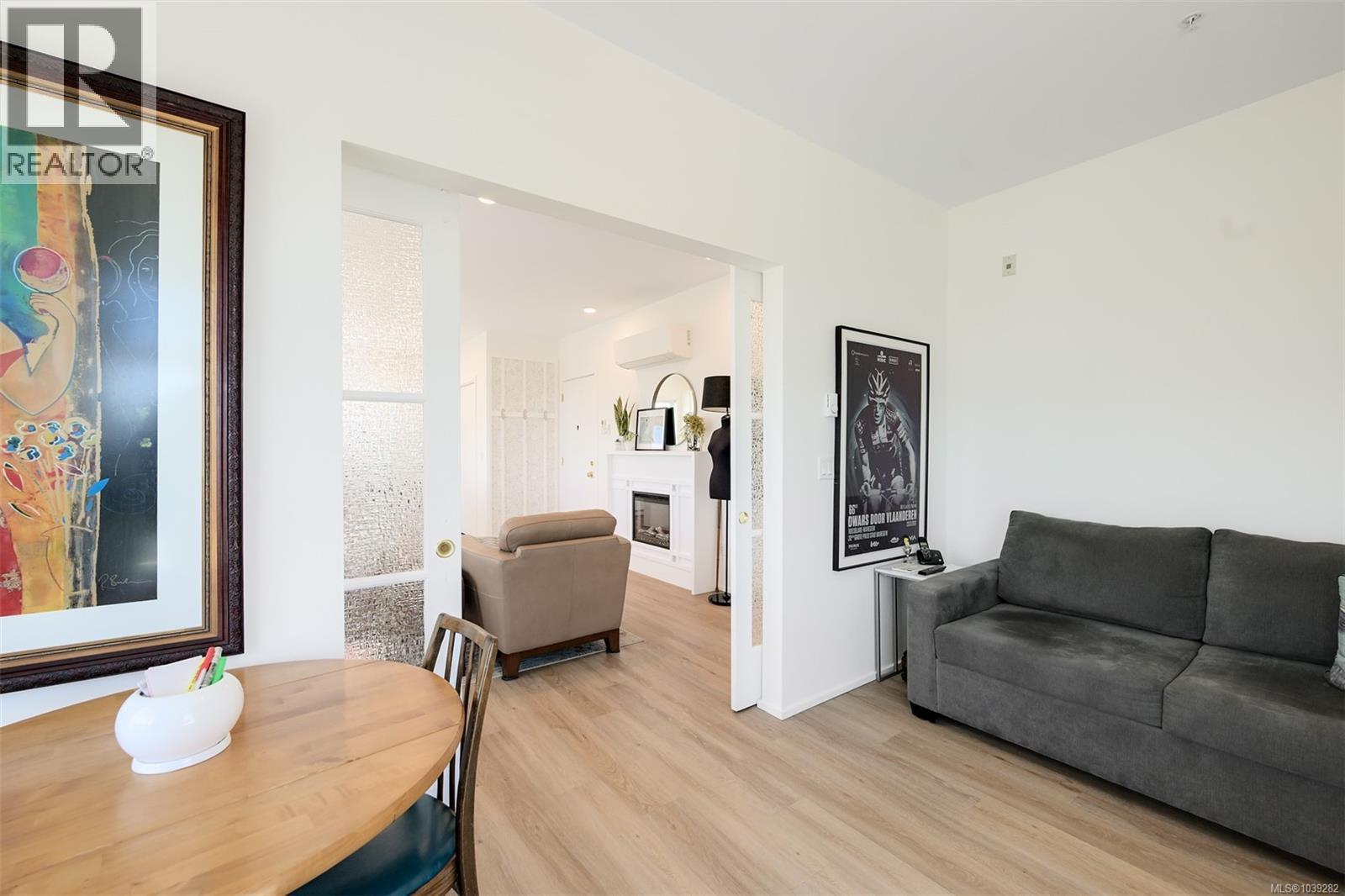 #401 2348 Beacon Ave - 20