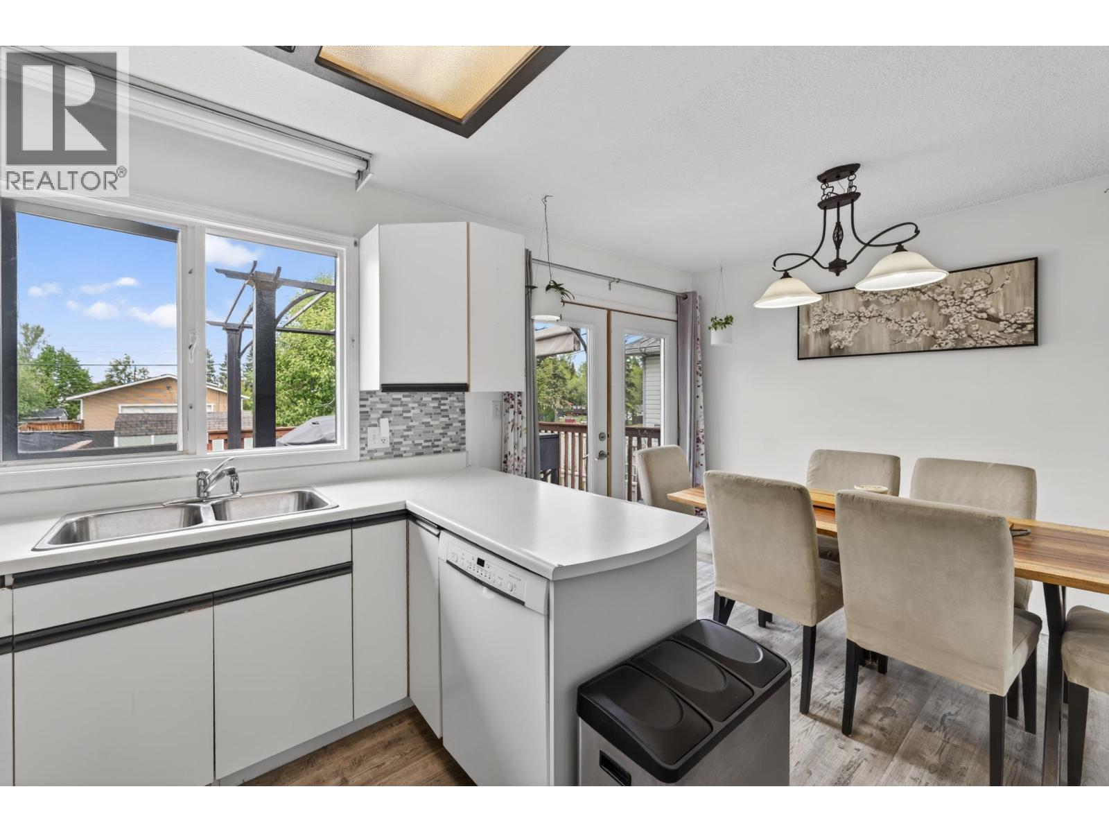 8208 98 AVENUE - 8