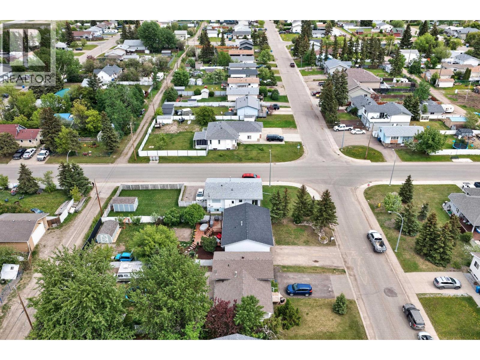 8208 98 AVENUE - 25
