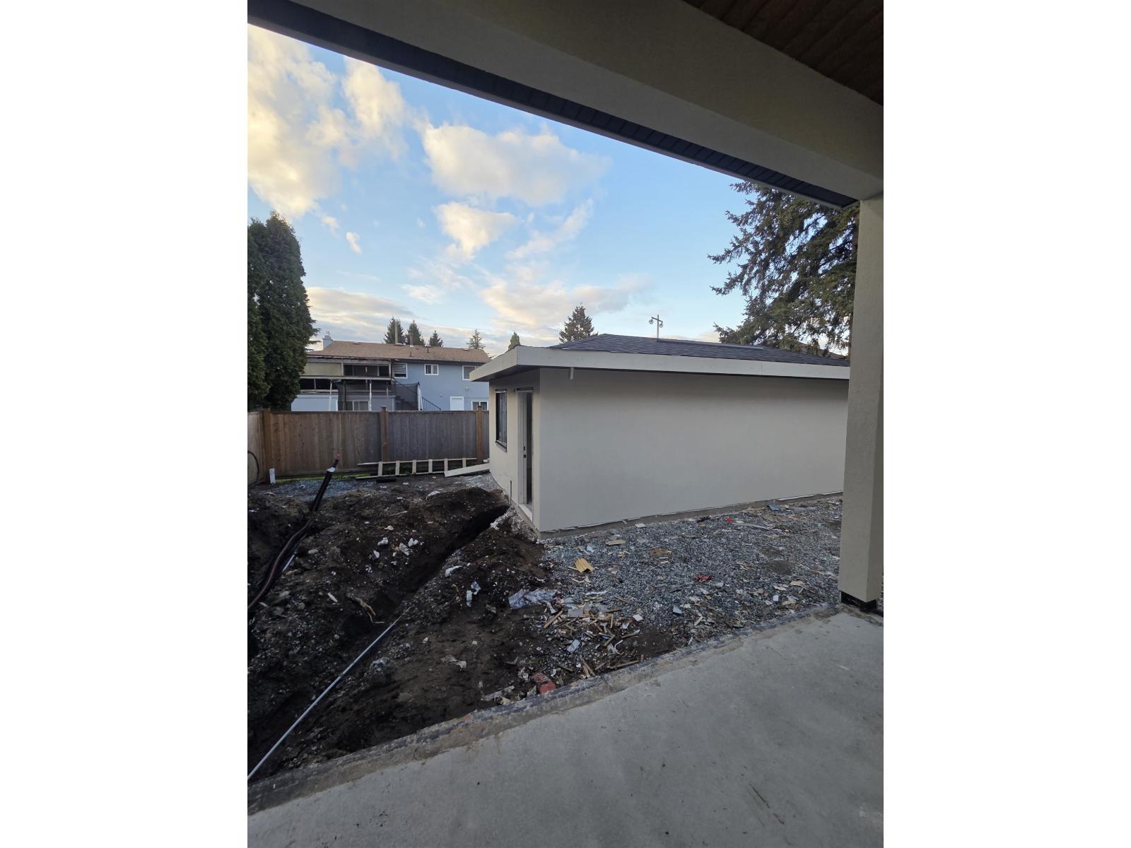 11663 89A Avenue, Delta