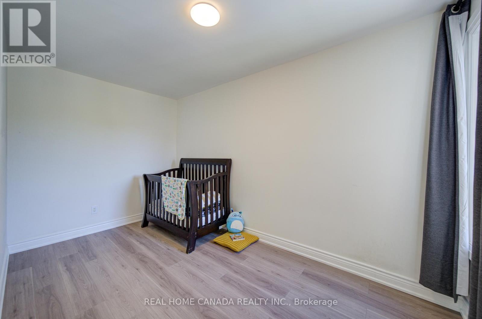 1145 DUFFERIN STREET - 17