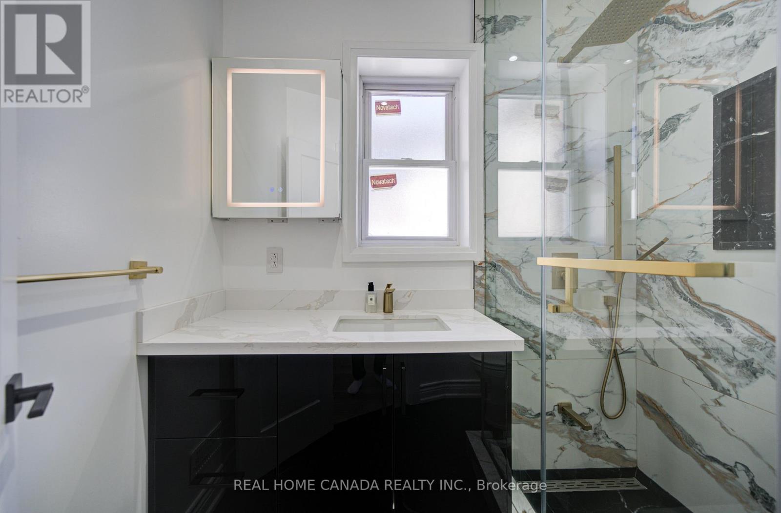 1145 DUFFERIN STREET - 19