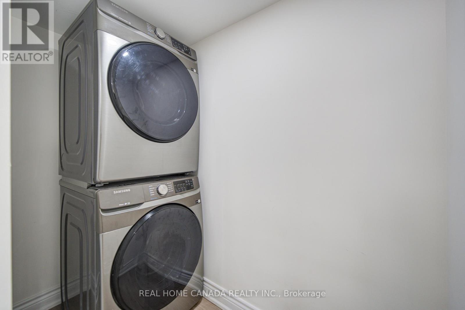 1145 DUFFERIN STREET - 28