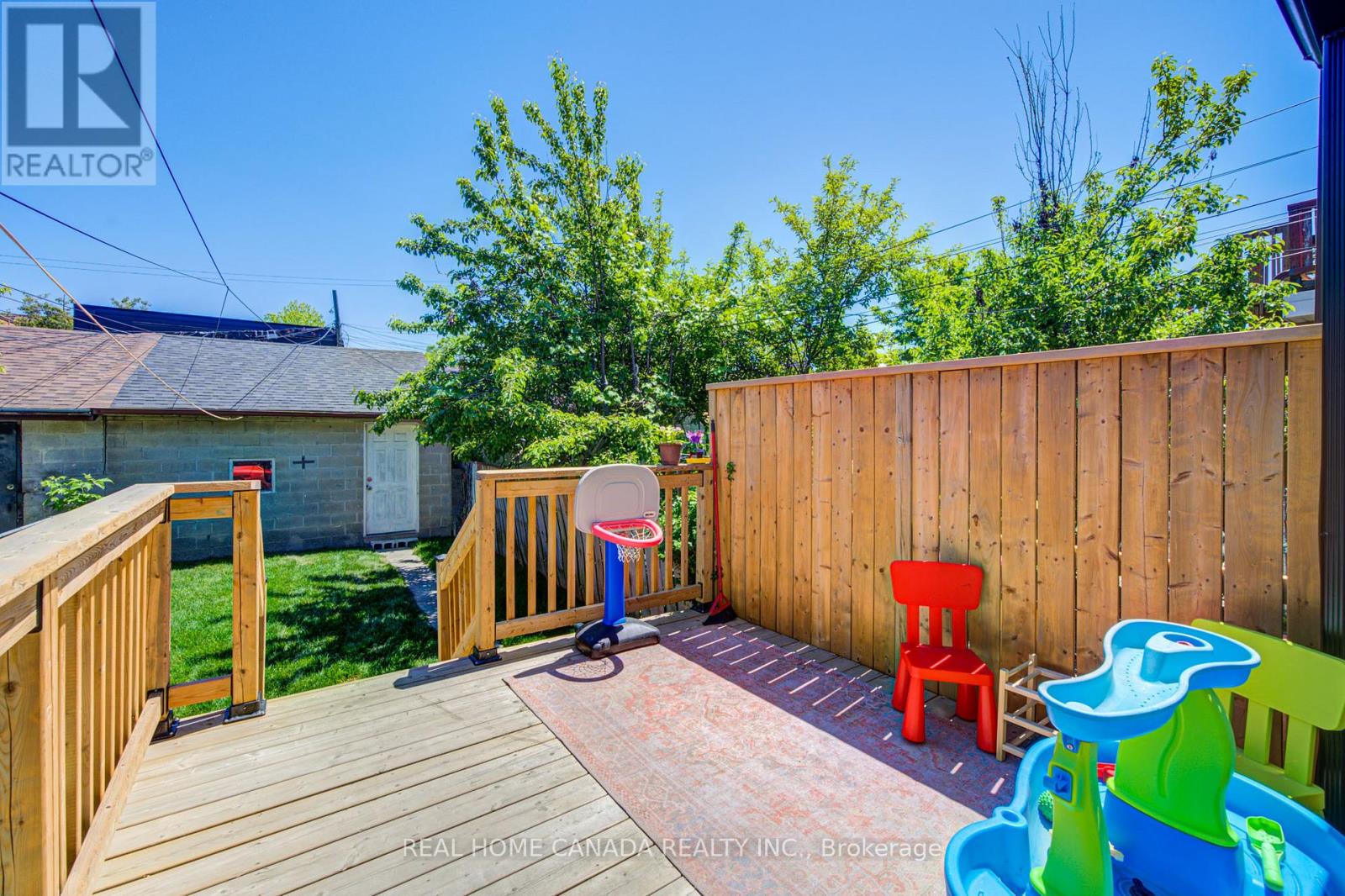 1145 DUFFERIN STREET - 35