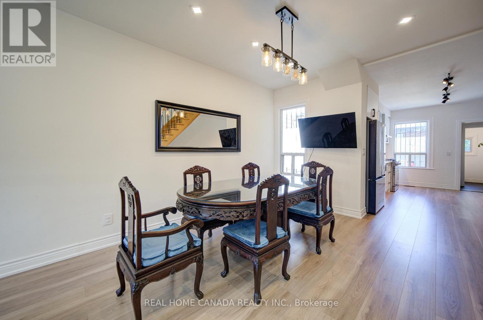 1145 DUFFERIN STREET - 6