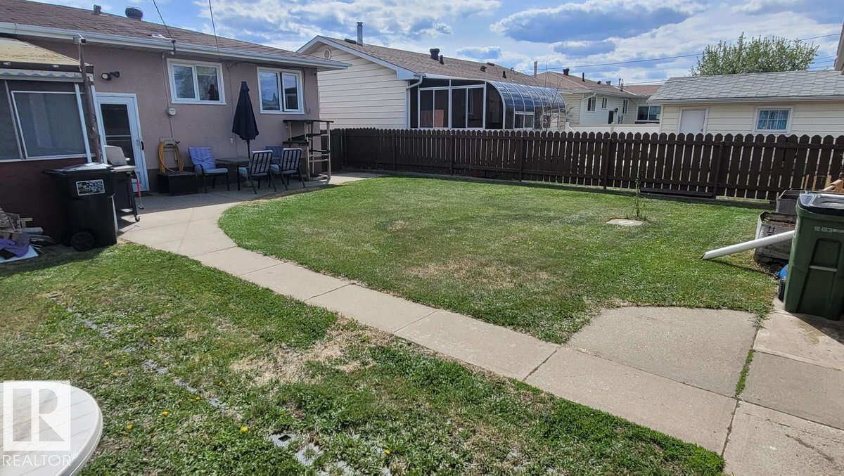 7220 131A AV NW - 11