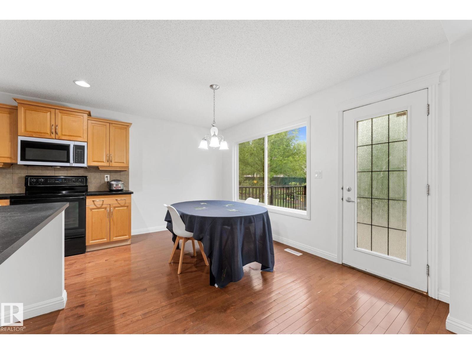 1951 120 ST SW - 18