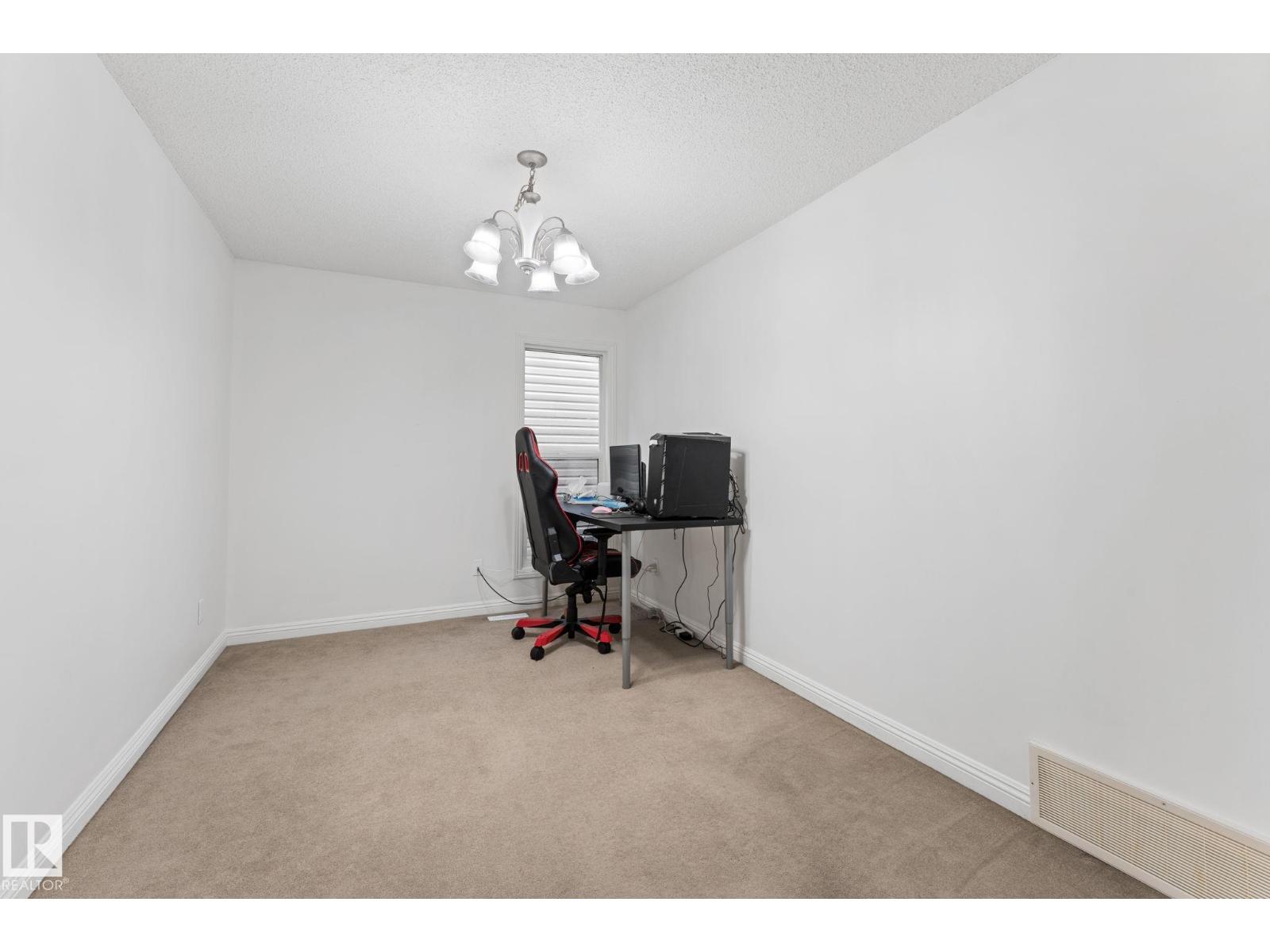 1951 120 ST SW - 20