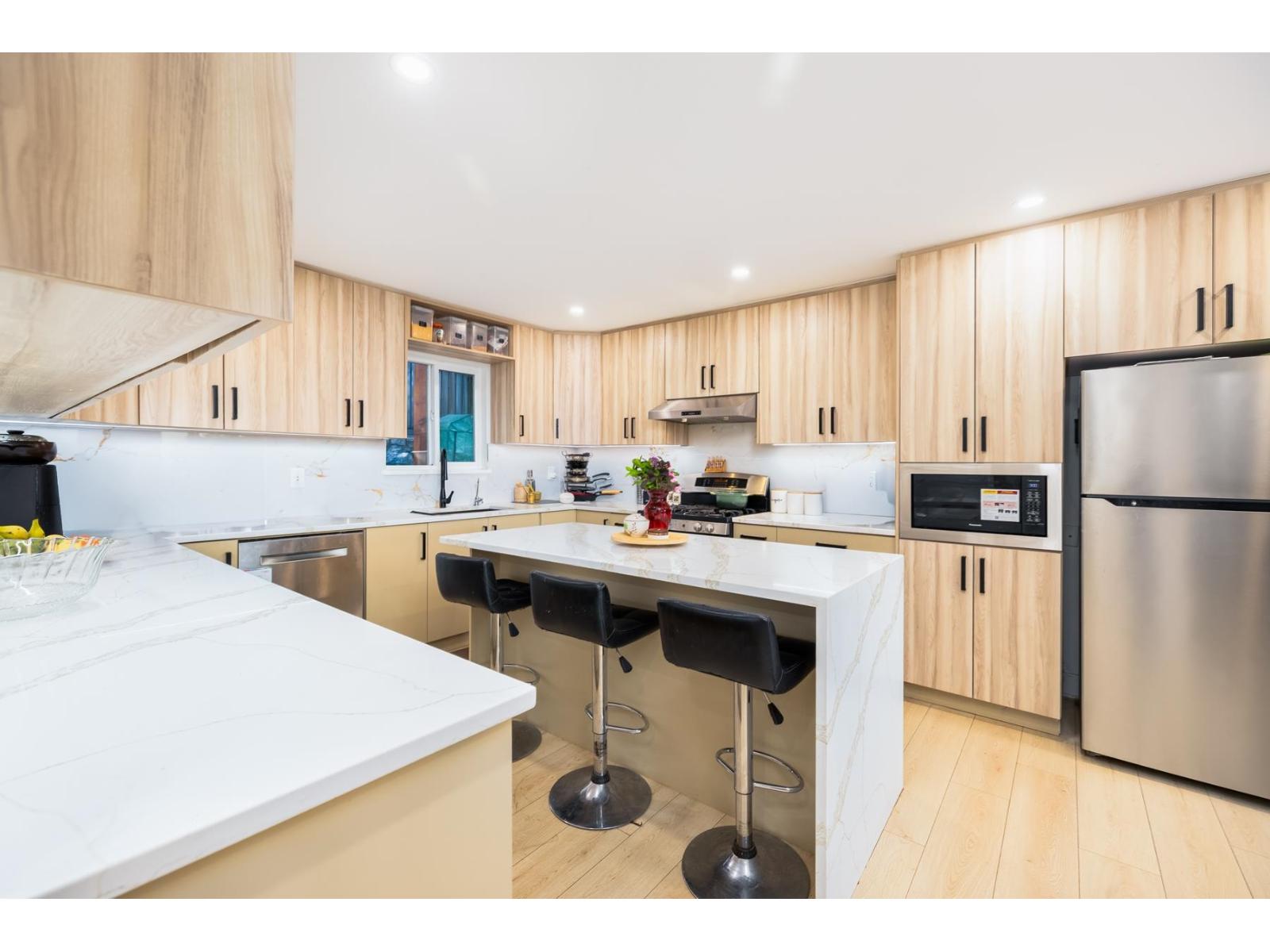 7437 GARFIELD Drive, Delta