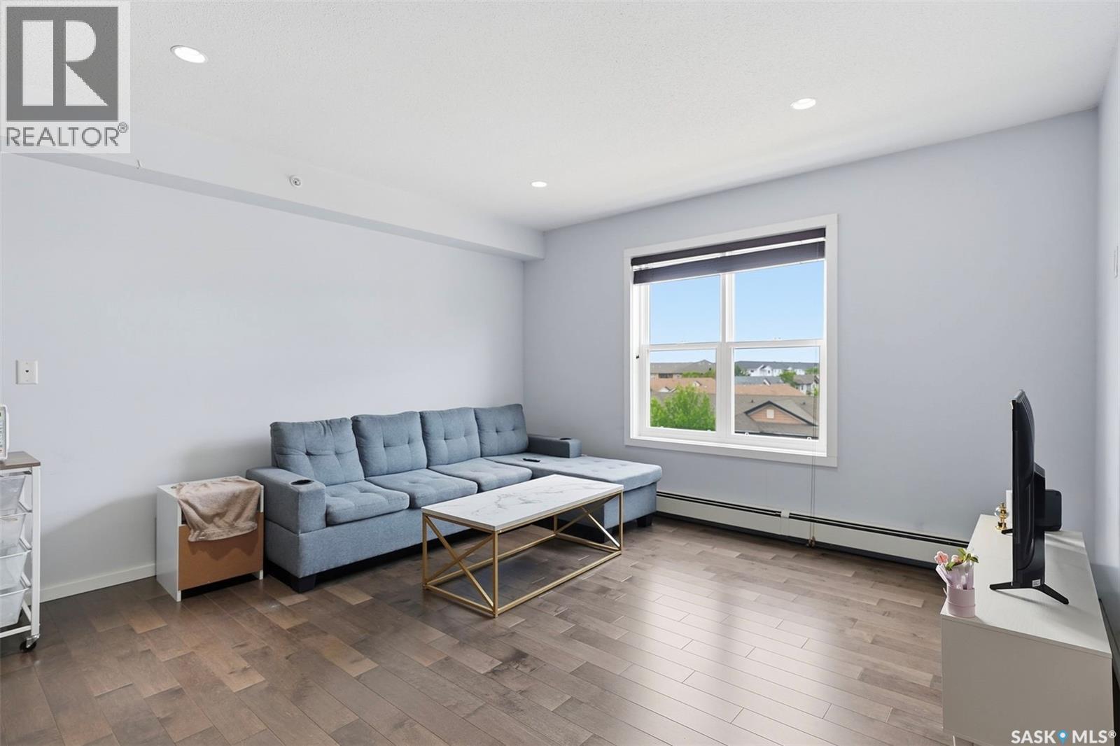 #410 230 Slimmon ROAD - 11