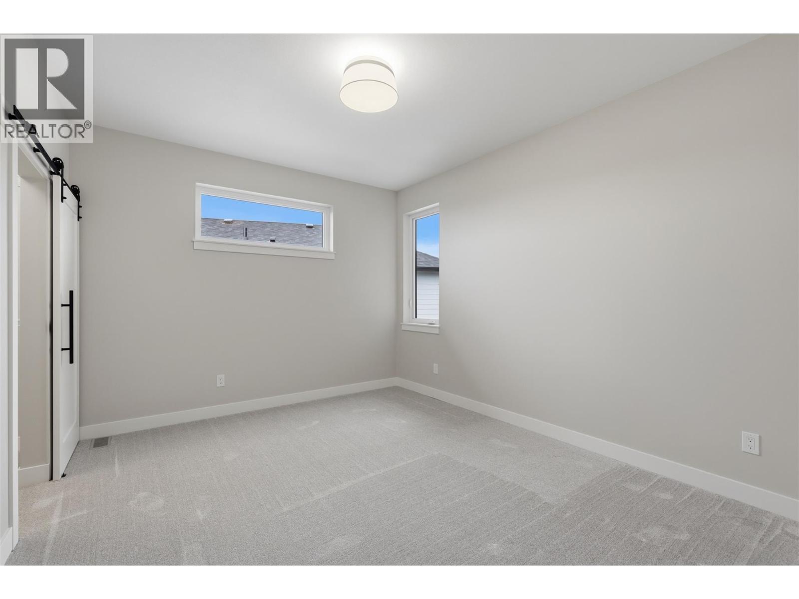 2086 LINFIELD Drive - 59
