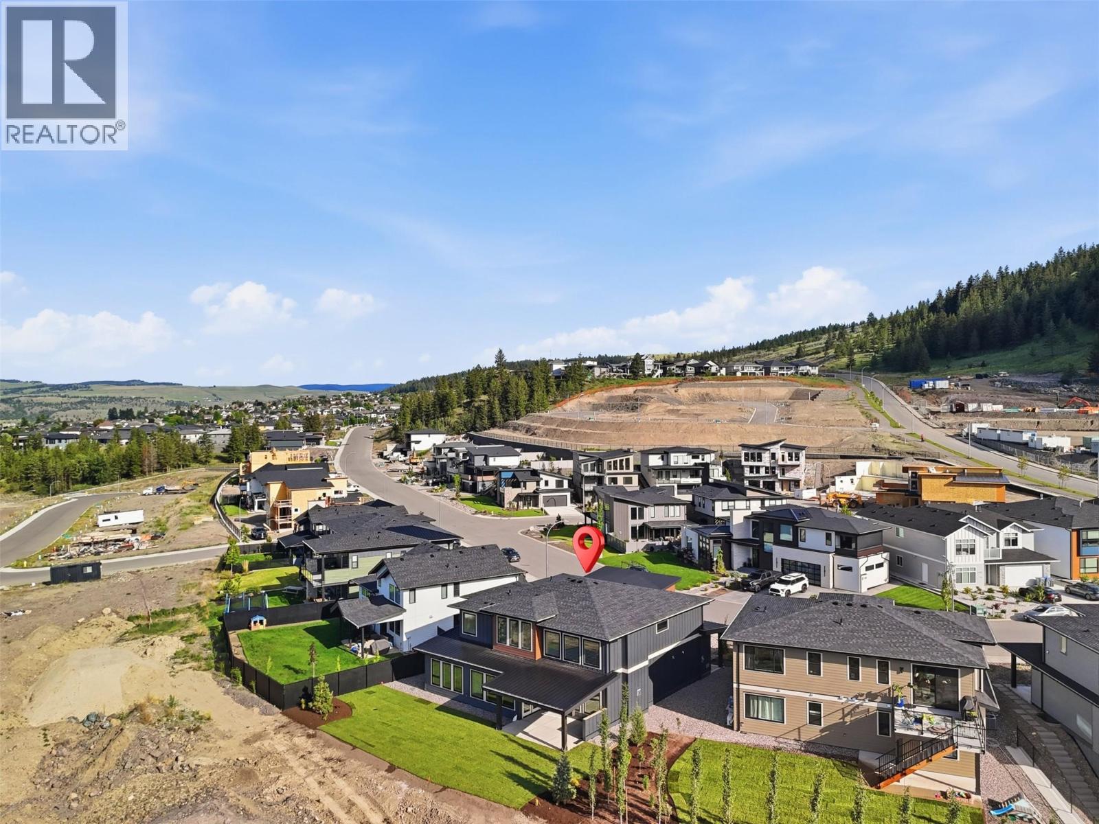2086 LINFIELD Drive - 79